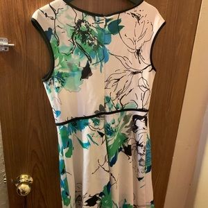 Dresses for the office or formal wear